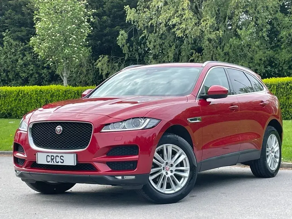 Used Jaguar F-Pace Portfolio 180 HP (132 kW) 2018 Red SUV