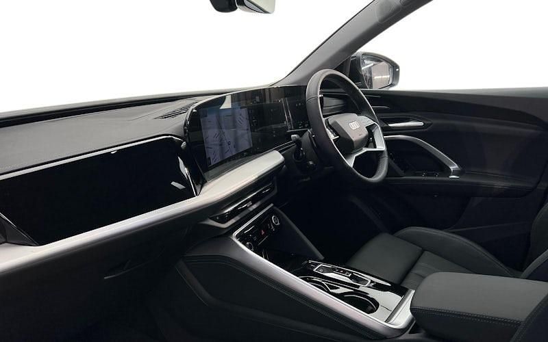 New Audi Q5 Sportback Sport 204 HP (150 kW) 2025 SUV