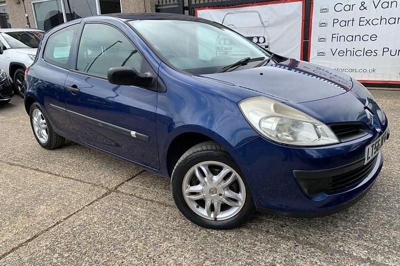 Blue Used 2006 Renault Clio II Extreme Hatchback | £1,200 (Fair price) - Image 1/1