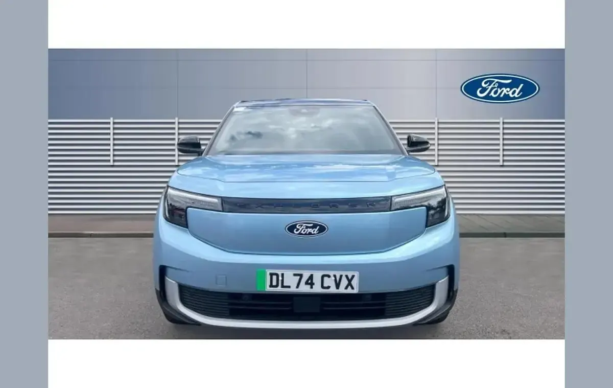Used Ford Explorer Premium 210 kW (286 HP) 2024 Blue SUV