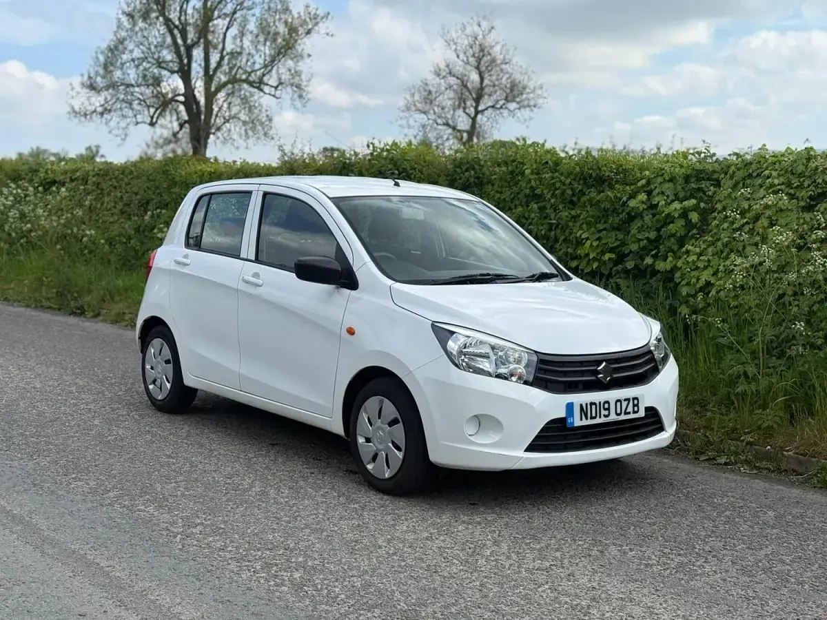Używany Suzuki Celerio 68 KM (50 kW) 2019 Biały Hatchback