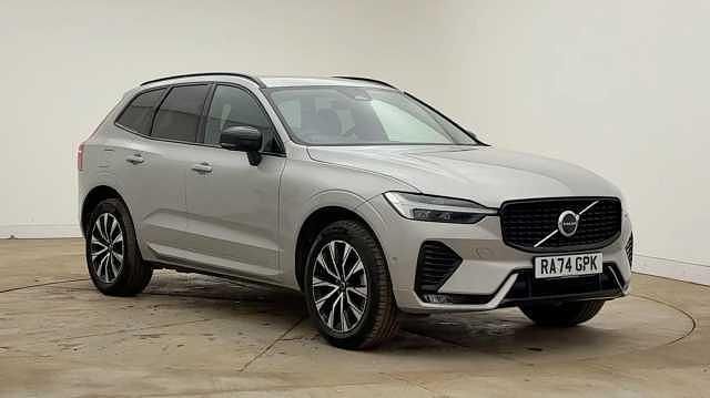 Used Volvo XC60 Plus 247 HP (181 kW) 2025 Silver SUV