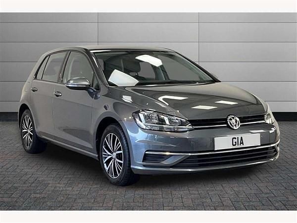 Grey Used 2018 VW Golf VII SE Hatchback | £13,950 (Fair price) - Image 1/2