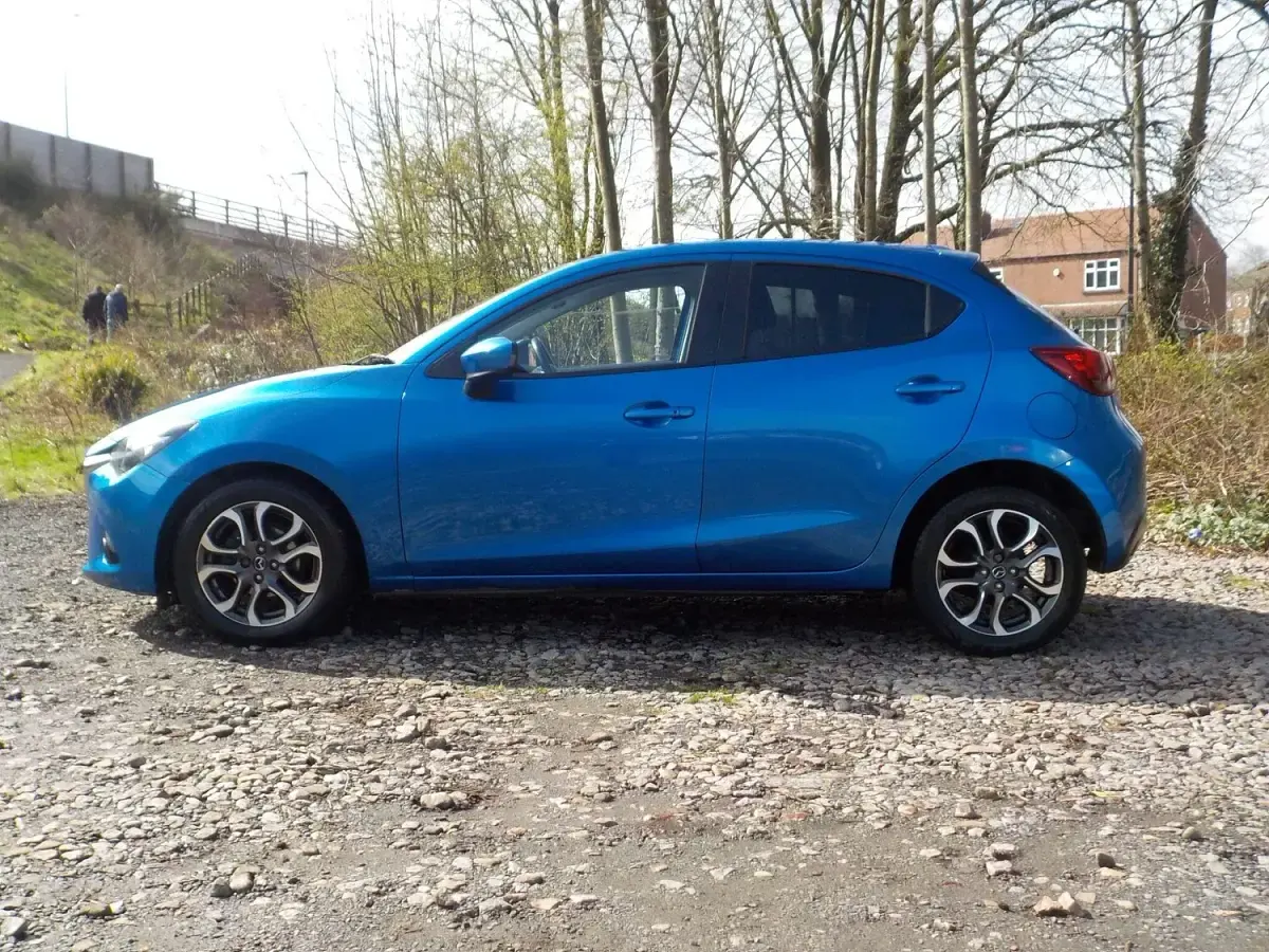 Used Mazda 2 Inclusive 2016 Blue Hatchback