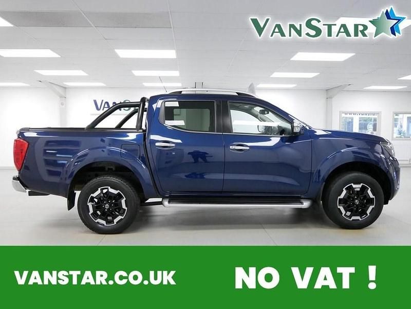 Blue Used 2020 Nissan Navara Tekna Pickup | £22,989 (Expensive) - Image 1/4