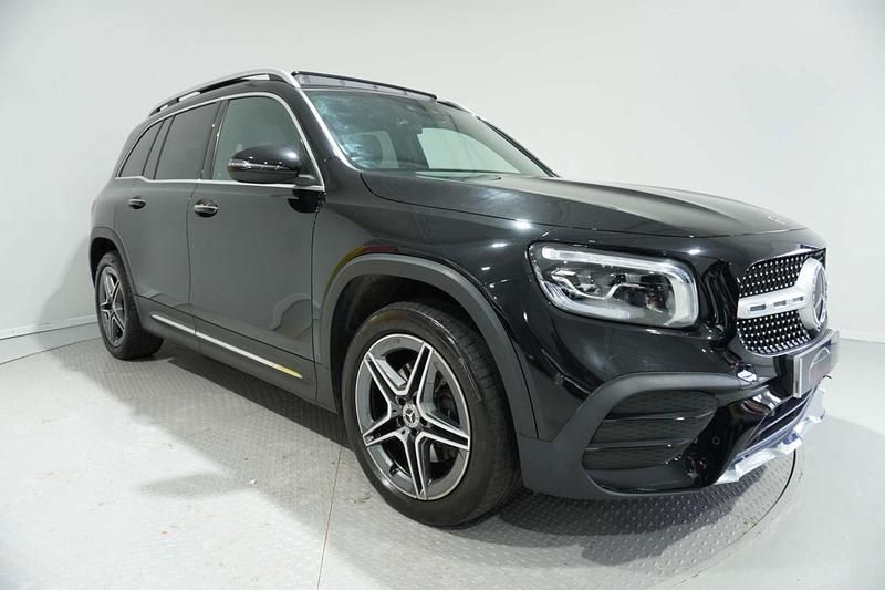 Used Mercedes GLB200 AMG Line Premium Plus 163 HP (119 kW) 2021 Black SUV
