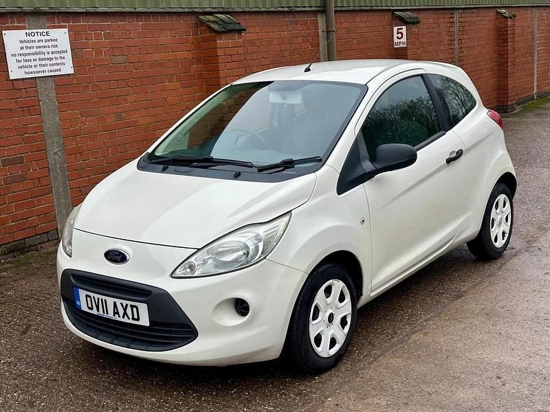White Used 2011 Ford Ka Studio Hatchback | £3,295 (Fair price) - Image 1/4