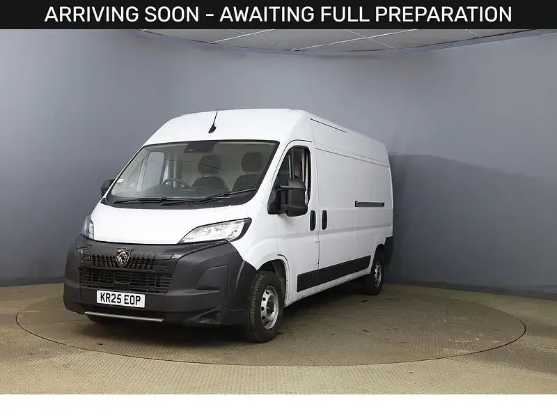 Used Peugeot Boxer 2025 White Van