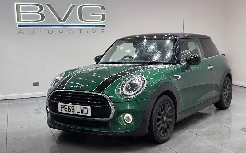 Used 2021 Mini Cooper Classic Hatchback | £13,994 (Good price) - Image 1/3
