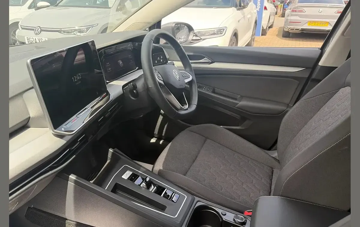 Used VW Golf VIII Match 200 HP (147 kW) 2025 Grey Hatchback