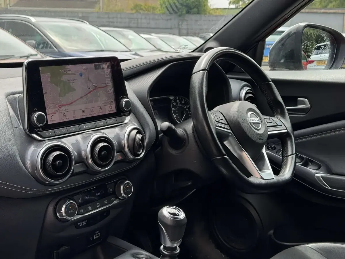 Used Nissan Juke Tekna 2021 Red SUV
