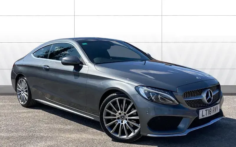 Used Mercedes C300 AMG Line Premium 245 HP (180 kW) 2018 Coupe