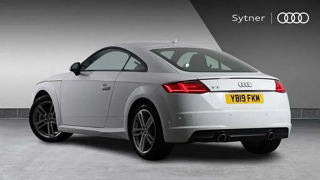 Used Audi TT Sport 245 HP (180 kW) 2019 White Coupe