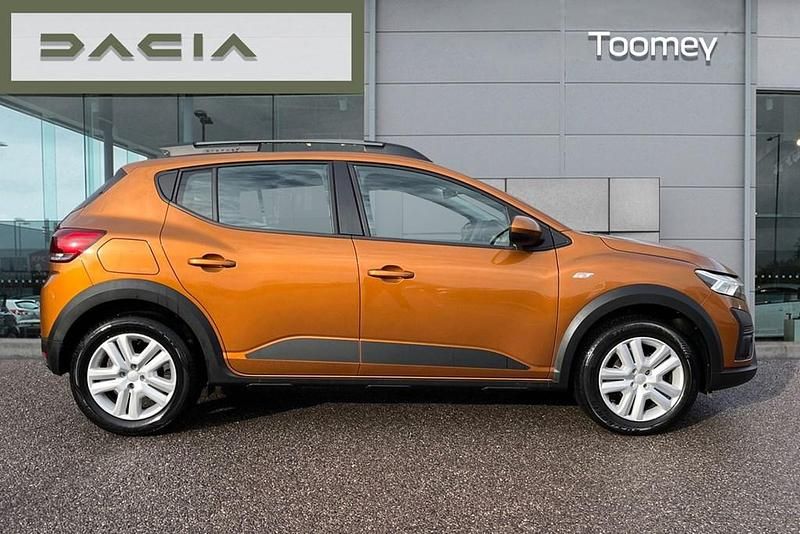 Used Dacia Sandero Expression 2024 Orange Hatchback