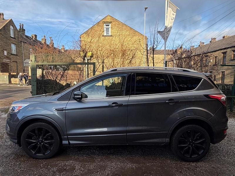 Used Ford Kuga Titanium 2018 Grey SUV