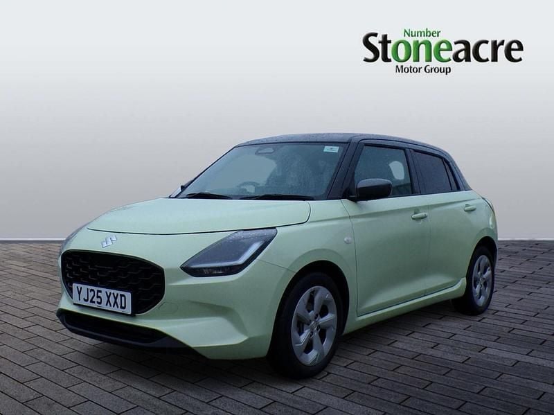Used Suzuki Swift 82 HP (60 kW) 2025 Yellow Hatchback
