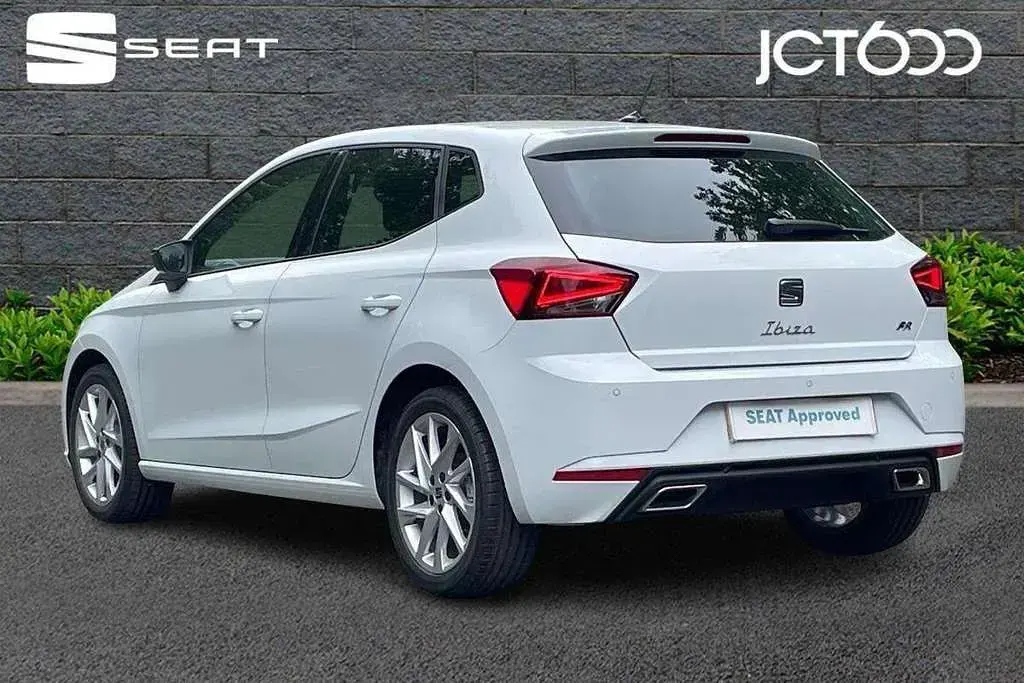 New Seat Ibiza FR 113 HP (83 kW) 2025 White Hatchback