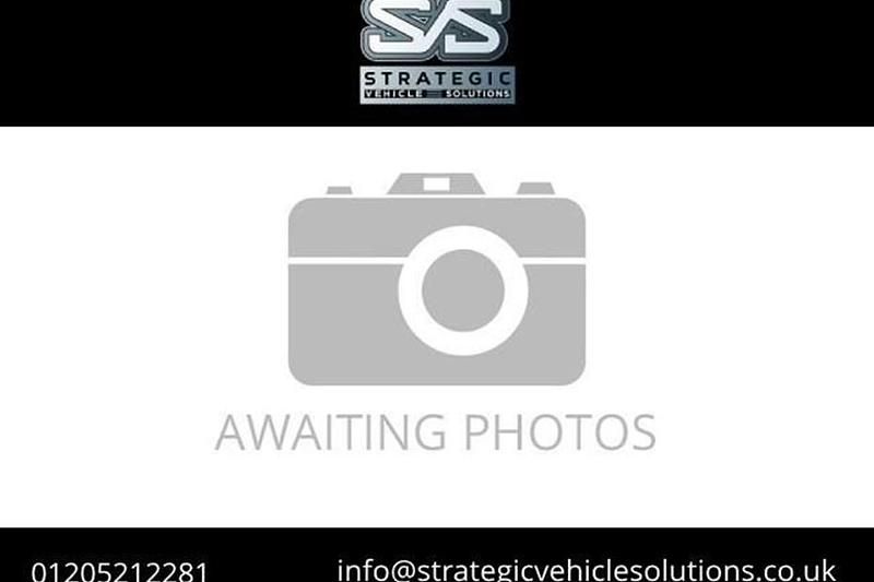Used VW Caravelle Executive 140 HP (102 kW) 2015 Mauve/purple MPV