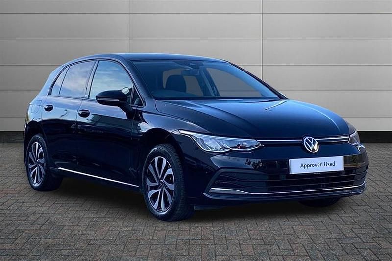 Used VW Golf VIII Active 150 HP (110 kW) 2022 Black Hatchback