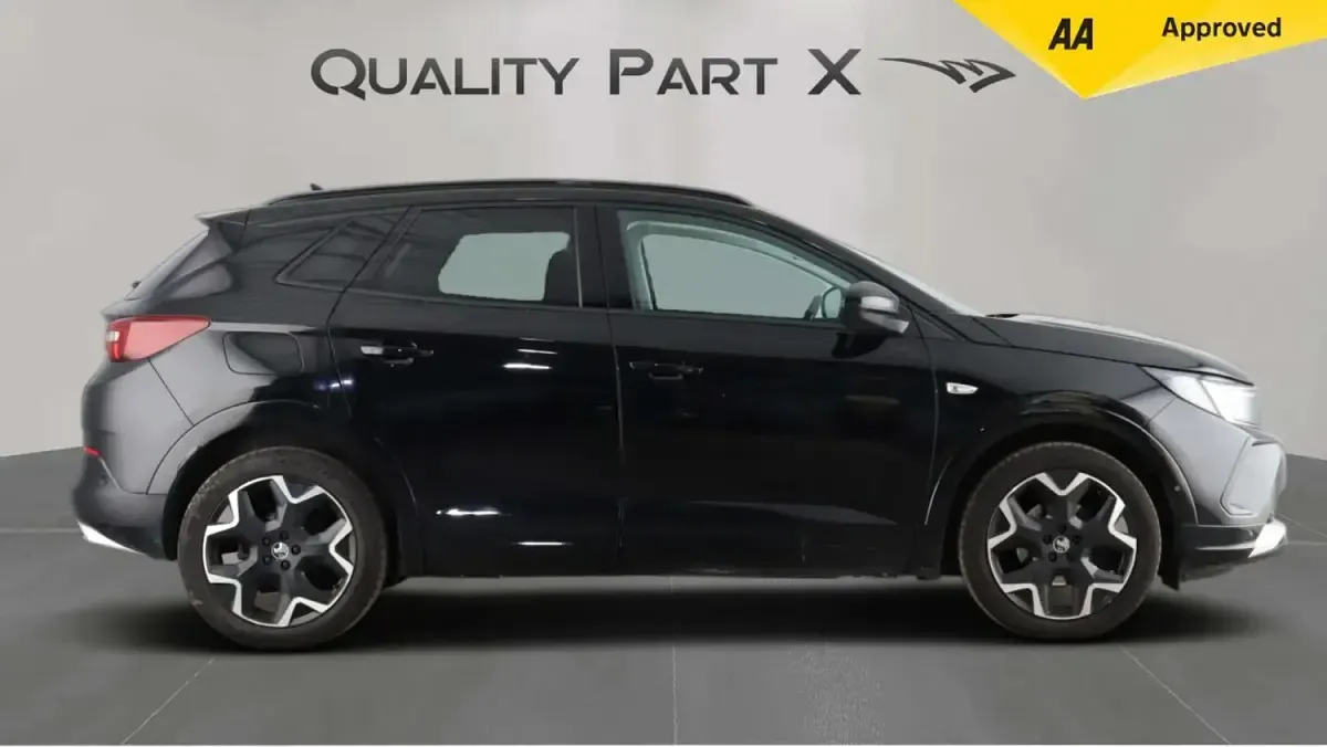 Used Vauxhall Grandland X Ultimate 130 HP (95 kW) 2023 Black SUV
