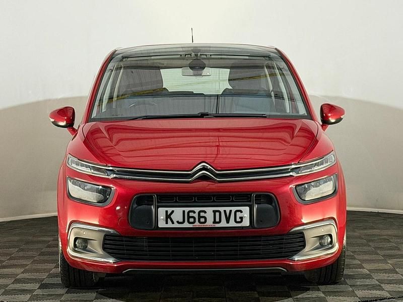Used Citroën C4 Picasso Feel 2017 Red MPV