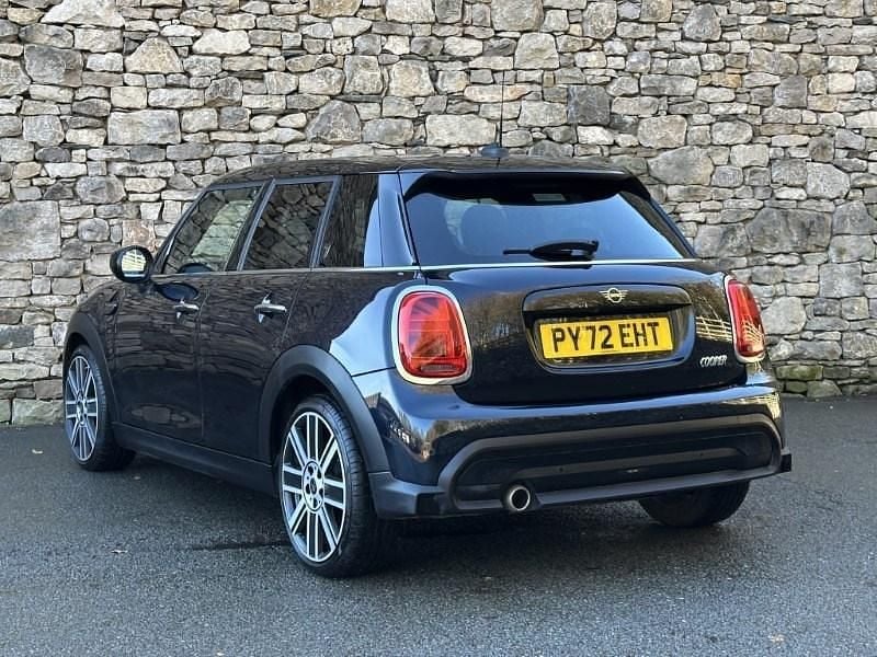 Used Mini Cooper Exclusive 134 HP (98 kW) 2022 Black Hatchback