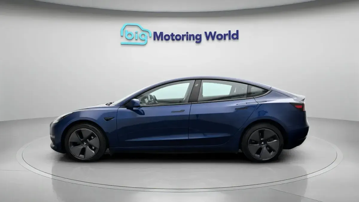 Used Tesla Model 3 344 kW (469 HP) 2021 Blue Sedan