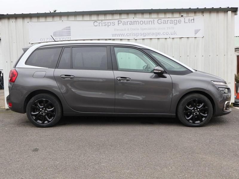Used Citroën Grand C4 Picasso Feel 130 HP (95 kW) 2019 Grey MPV