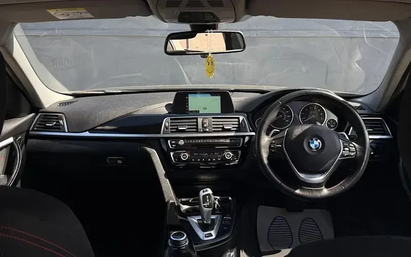 Used BMW 330e Sport Line 252 HP (185 kW) 2018 Sedan