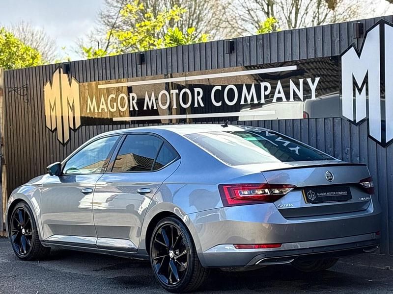Used Skoda Superb SportLine 220 HP (161 kW) 2017 Grey Hatchback
