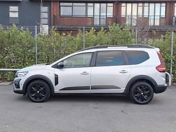 Used Dacia Jogger Extreme 109 HP (80 kW) 2023 Grey MPV