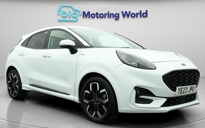 White Used 2023 Ford Puma Gen-E ST-Line X Hatchback | £15,300 (Fair price) - Image 1/4