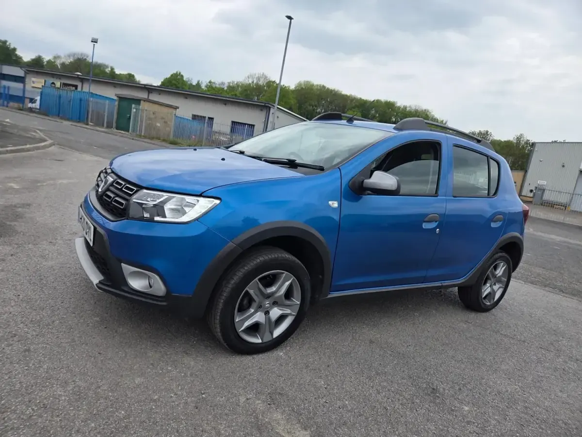 Gebraucht Dacia Sandero Comfort 90 PS (66 kW) 2020 Blau Kleinwagen