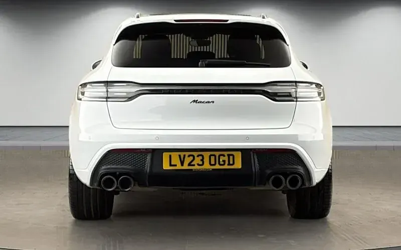 Used Porsche Macan 265 HP (194 kW) 2025 SUV