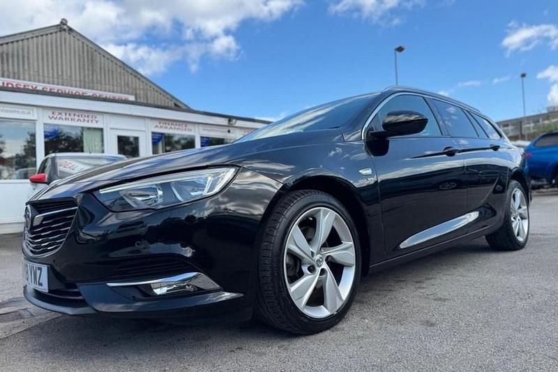 Black Used 2018 Vauxhall Insignia SRi Estate | £5,995 (Fair price) - Image 1/1