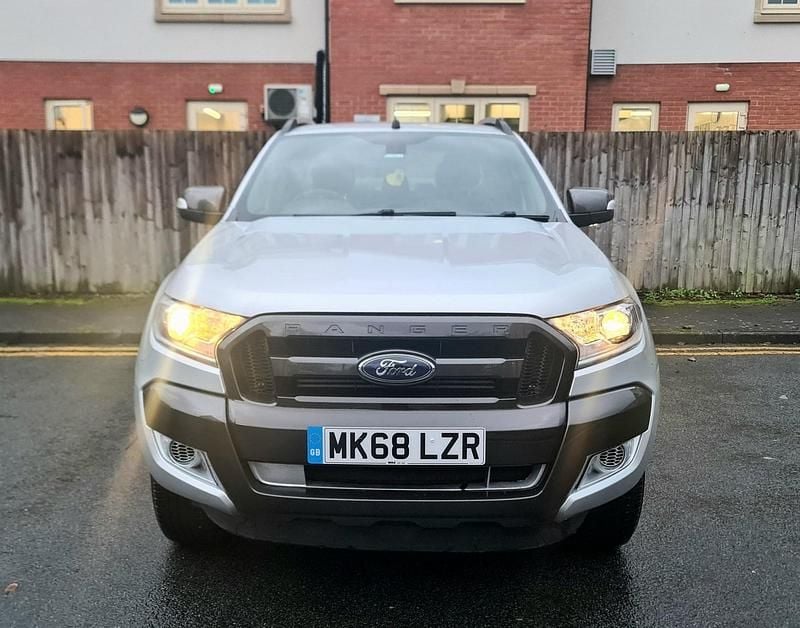 Used Ford Ranger Wildtrack 200 HP (147 kW) 2018 Silver Pickup