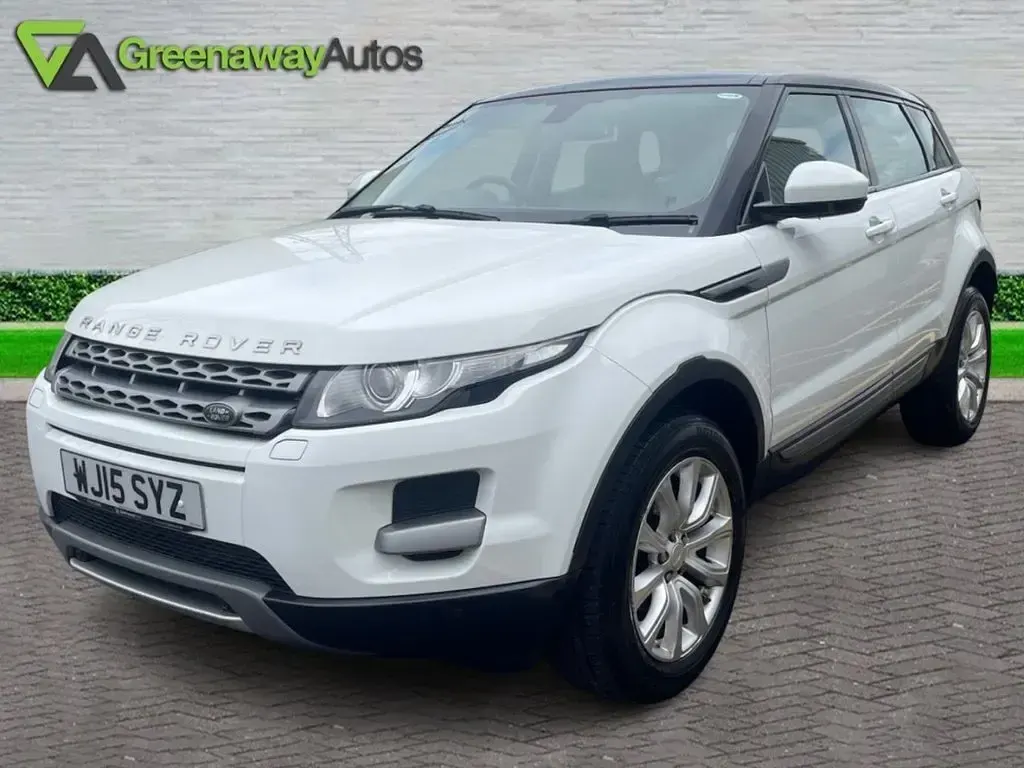 Used Land Rover Range Rover evoque Pure 190 HP (139 kW) 2015 White Estate