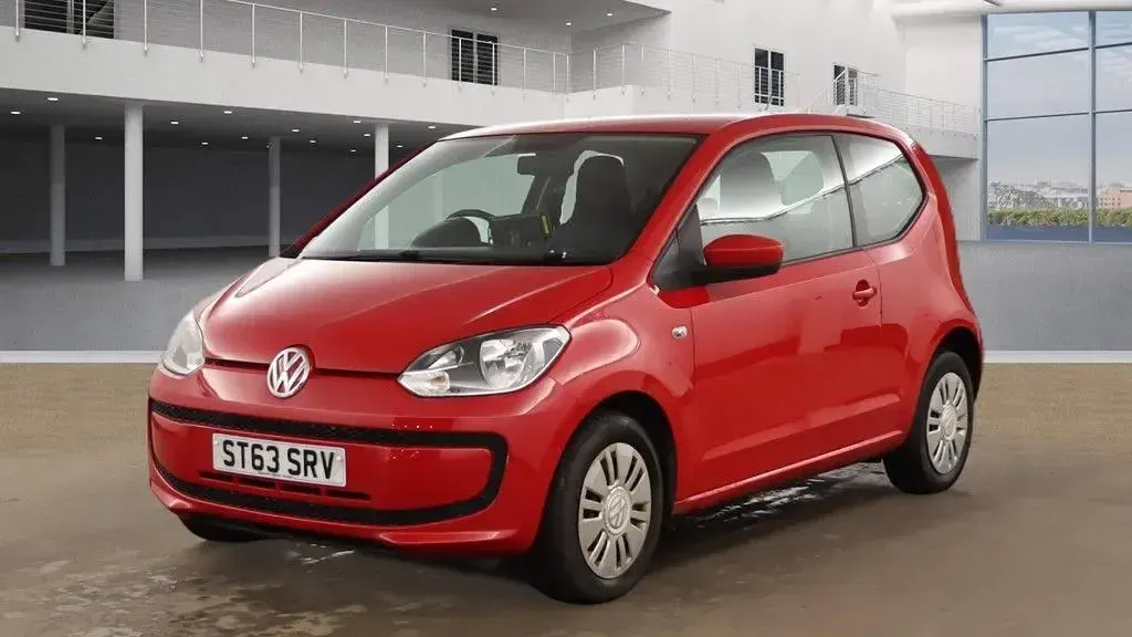 Used VW up! move up! 60 HP (44 kW) 2014 Red Hatchback