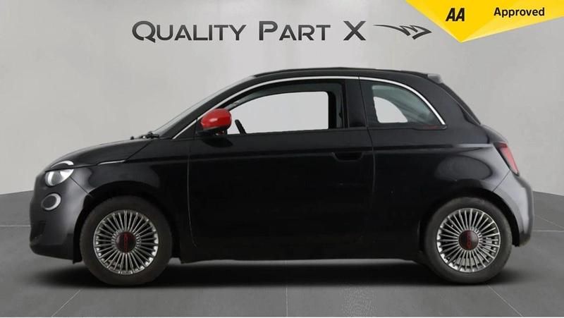Second-hand Fiat 500e Red 86 kW (118 CP) 2021 Negru Cabrio