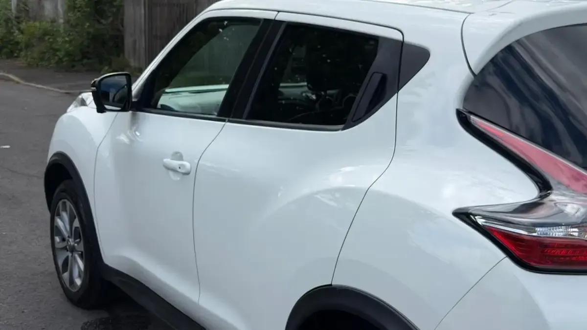 Used Nissan Juke Tekna 110 HP (80 kW) 2016 White SUV