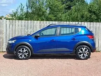Used Dacia Sandero Journey 91 HP (66 kW) 2023 Blue Hatchback