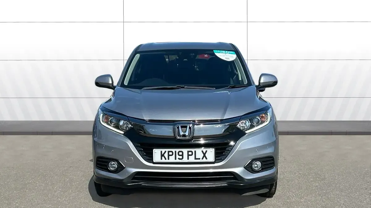 Used Honda HR-V SE 130 HP (95 kW) 2019 Silver SUV