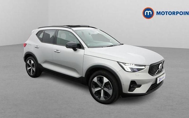 Used Volvo XC40 Ultimate 197 HP (144 kW) 2023 Silver SUV