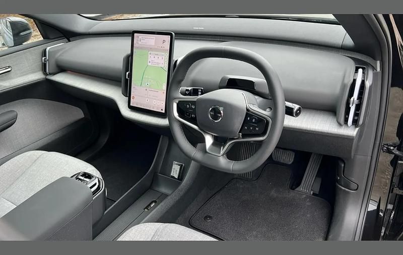 New Volvo EX30 Ultra 200 kW (272 HP) 2026 Black SUV