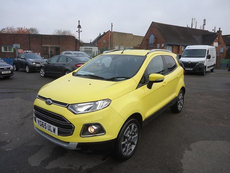 Used Ford Ecosport Titanium 2015 Yellow SUV