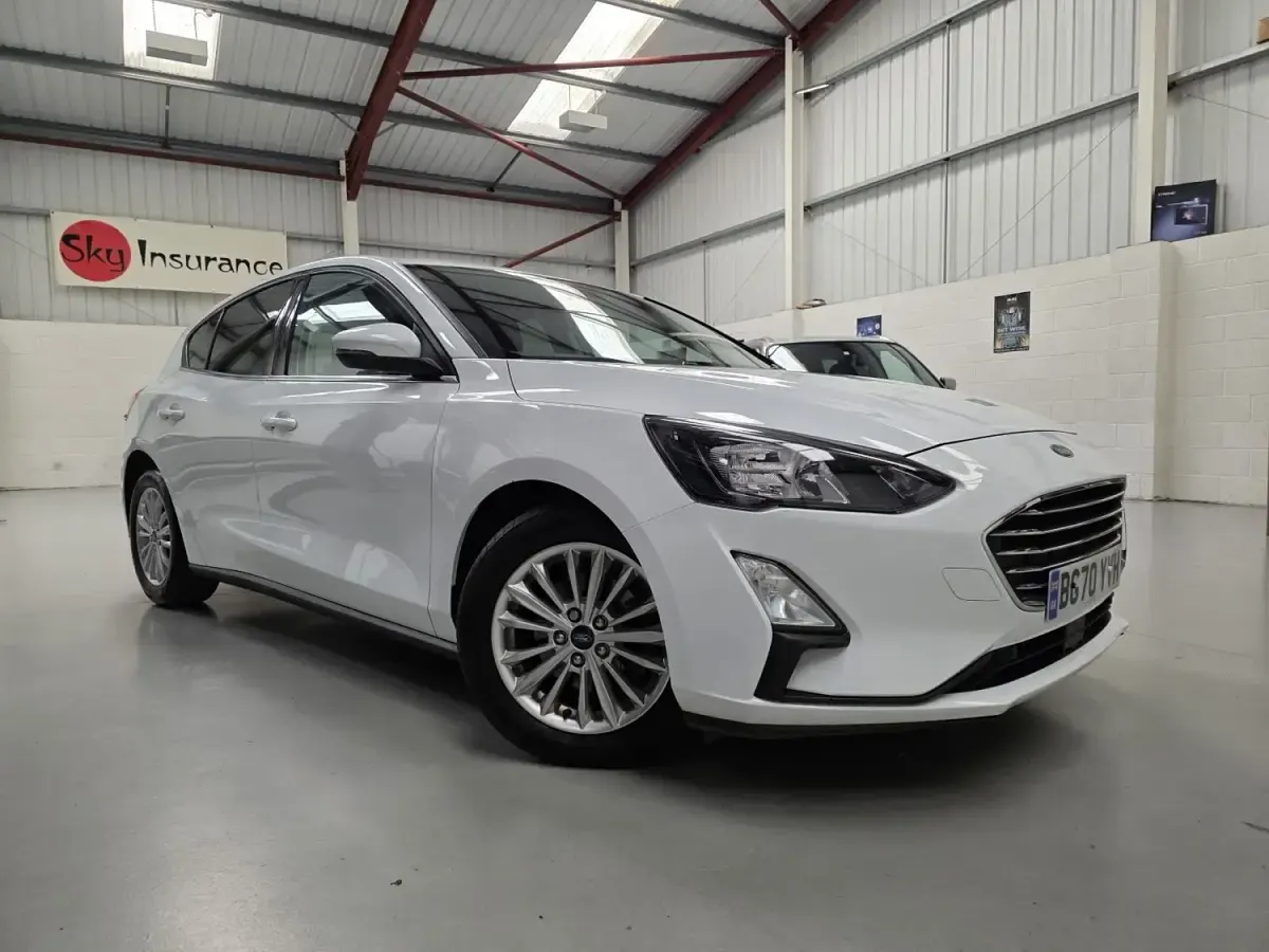 Używany Ford Focus Titanium 2020 Biały Hatchback