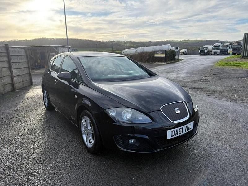 Black Used 2011 Seat Leon Copa Hatchback | £2,695 (Good price) - Image 1/4