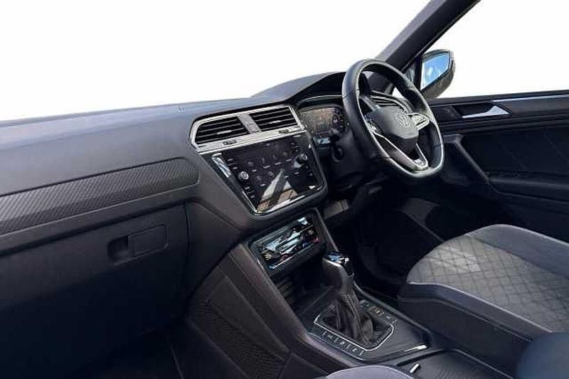 Used VW Tiguan R-line 150 HP (110 kW) 2021 White SUV