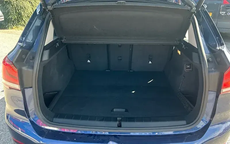 Used BMW X1 140 HP (102 kW) 2020 Blue SUV