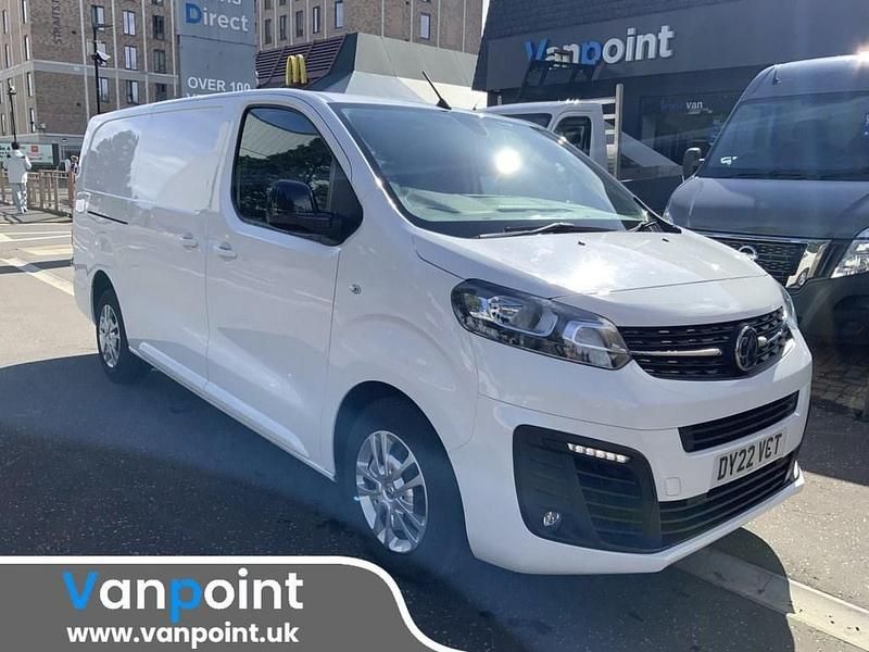 White Used 2022 Vauxhall Vivaro Sportive Van | £14,999 (A bit pricey) - Image 1/4
